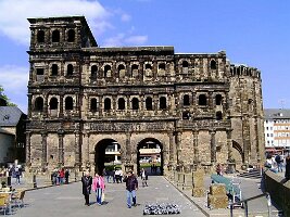 Trier-08