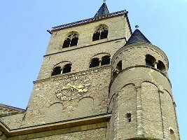 Trier-11