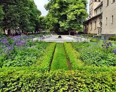 3 Blumenhof