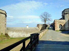04 Contregarde links-01