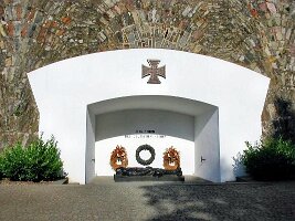 09 Ehrenmal des Heeres-03