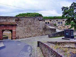 01 Fort Helfenstein-03