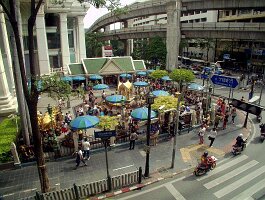 Erawan Shrine-11