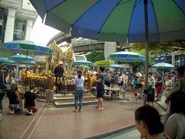 Erawan Shrine-17