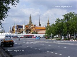 Bangkok Wat Phra Kheo 02