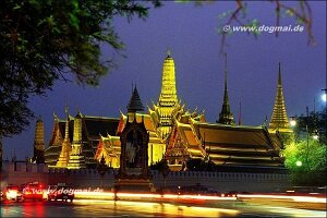 Bangkok Wat Phra Kheo 05