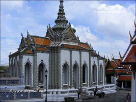 Bangkok Wat Phra Kheo 16