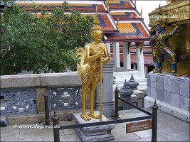 Bangkok Wat Phra Kheo 28