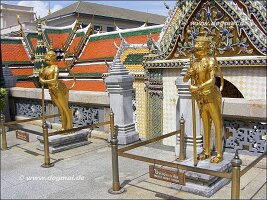 Bangkok Wat Phra Kheo 29