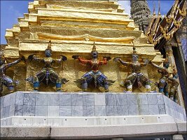 Bangkok Wat Phra Kheo 32