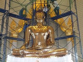 Wat-Trimitr-2012-0019