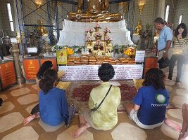 Wat-Trimitr-2012-0026