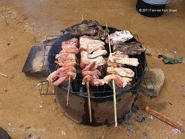 Im Dorf der Padong-35