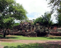 08-01-04 Phi Mai