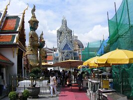 3-Wat Phra Kheao-05