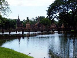 Wat-Traphang-Ngoen-2009-04