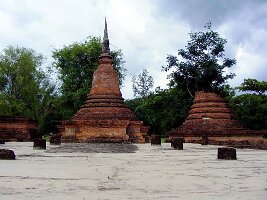 Wat-Traphang-Ngoen-2009-06