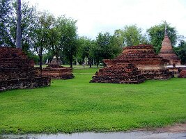 Wat-Traphang-Ngoen-2009-09