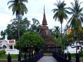 Wat-Traphang-Thong-2009-02