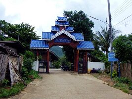 1 Wat-vor-Padong-Dorf-01