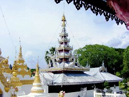 7 Wat-Chong-Klang-07