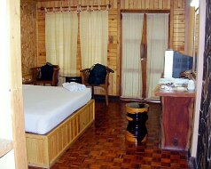 06-11 Chainat