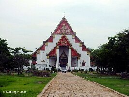 Wat Phra Mongkol Bophit-03