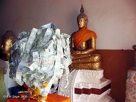 Wat Phra Mongkol Bophit-10