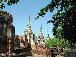 Wat Phrasisanpeth-06