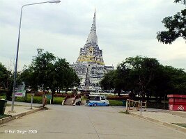 Wat Phu Khao Thong-03