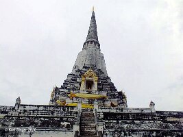 Wat Phu Khao Thong-06