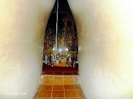Wat Phu Khao Thong-10