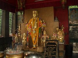 Lopburi-Sarn-Phra-Karn-04