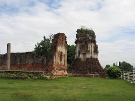 Lopburi-Wat-Nakhon-Kosa-02