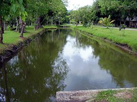Wat Traphang Ngoen-02